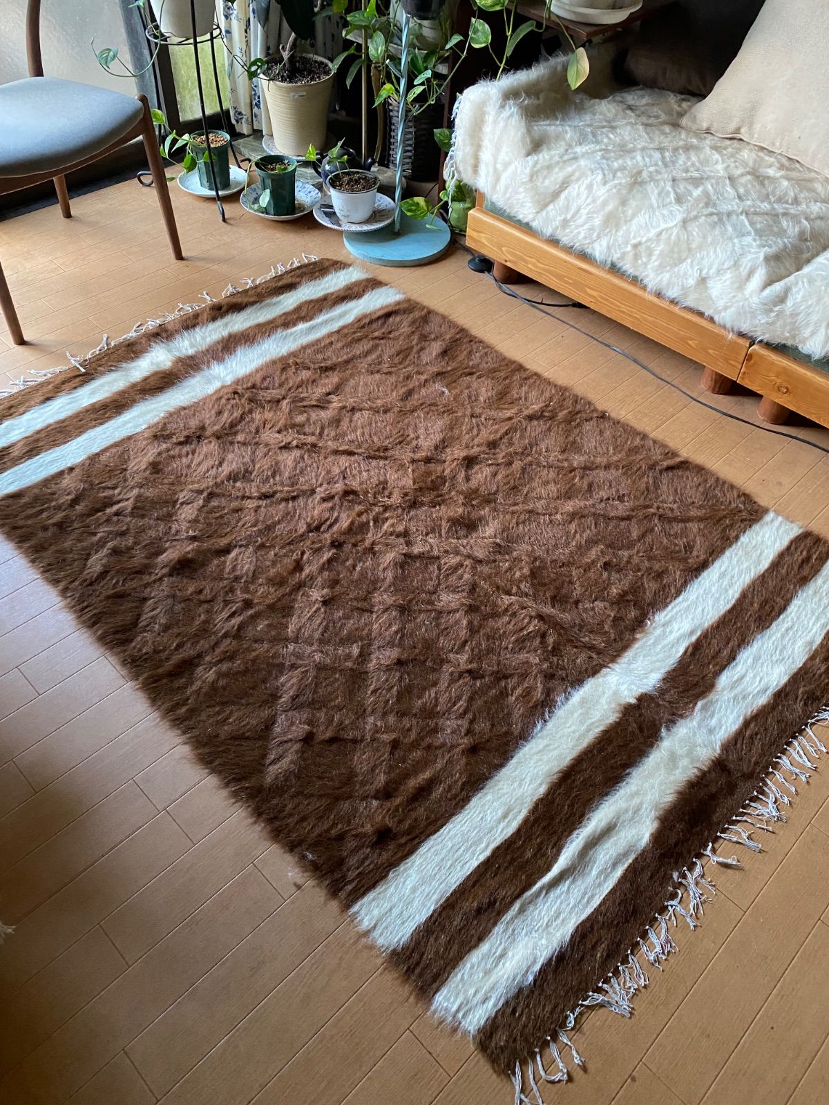 【新品美品】値下げしました！トルコ ヤギ毛のバッターニエ トルコ東の遊牧民の知恵シイルトバッタ二エ！染料無しのヤギのお