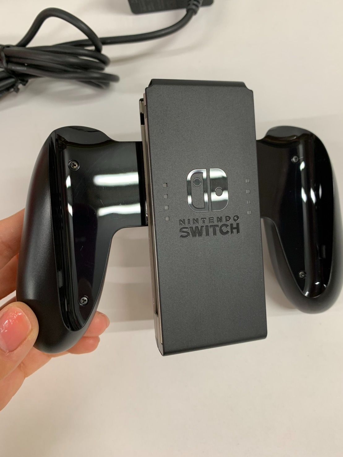 25.Nintendo Switch（有機ELモデル）ホワイト【併売品