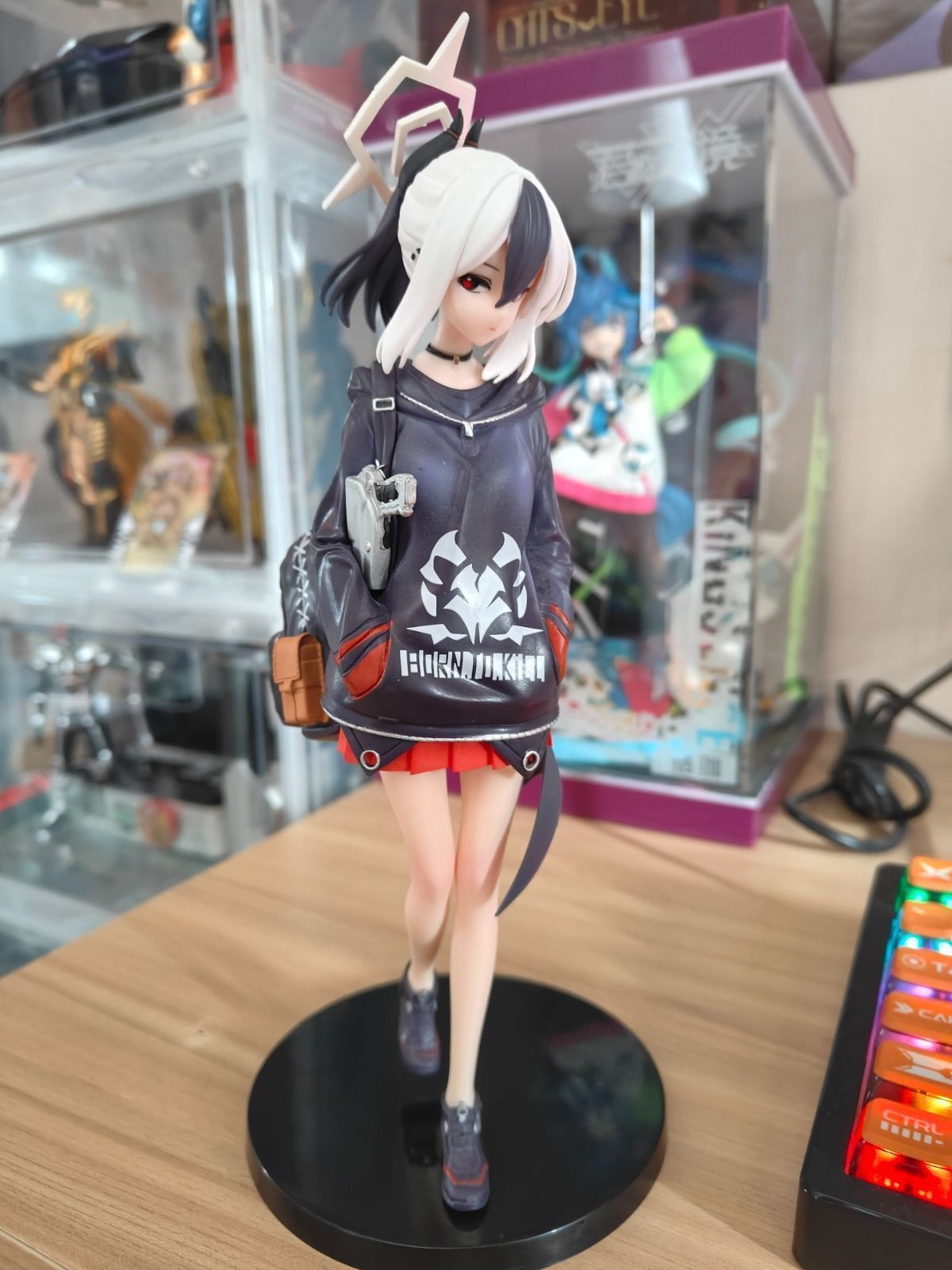 新品 ブルーアーカイブ 鬼方カヨコ フィギュア Amazon.co.jp: ブルーアーカイブ 鬼方カヨコ フィギュア 置物
