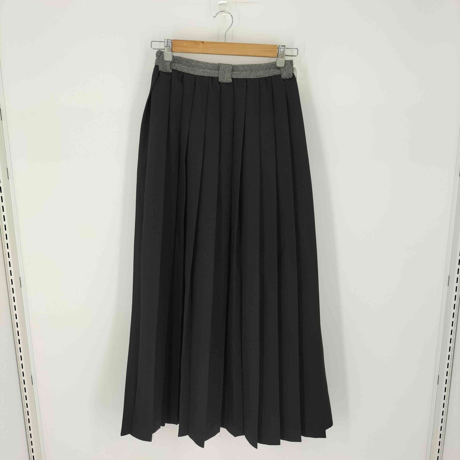 PAMEO POSE プリーツスカート　ブラック　Mサイズ PAMEO POSE プリーツスカート ブラック Mサイズ PAMEOPOSE