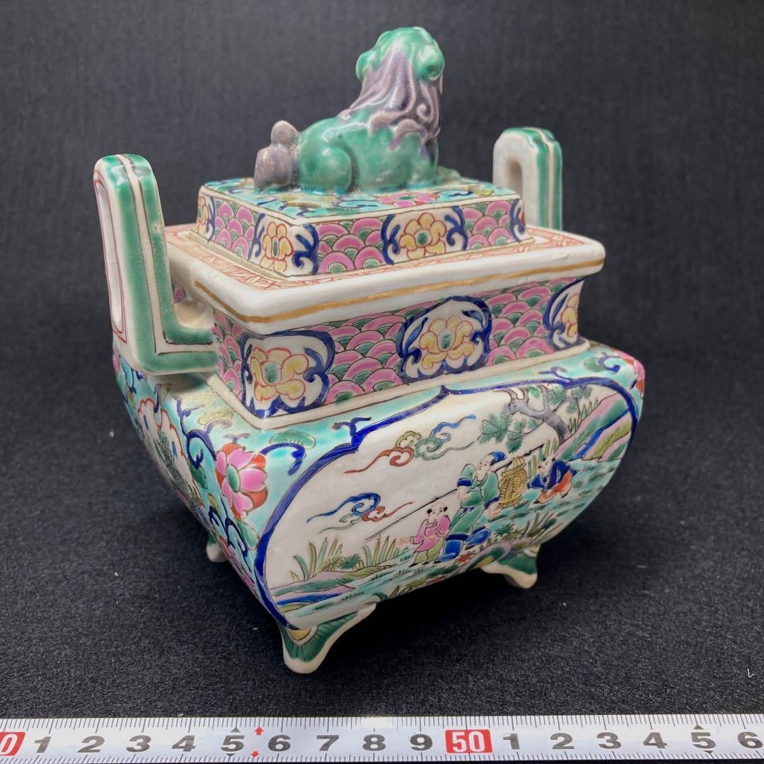 粉彩　獅子つまみ香炉　木箱付　高さ14.5㎝　本Y5-0524☆1Fトヒコカ 粉彩 獅子つまみ香炉 木箱付 高さ14.5㎝ 本Y5-0524☆1Fトヒコカ