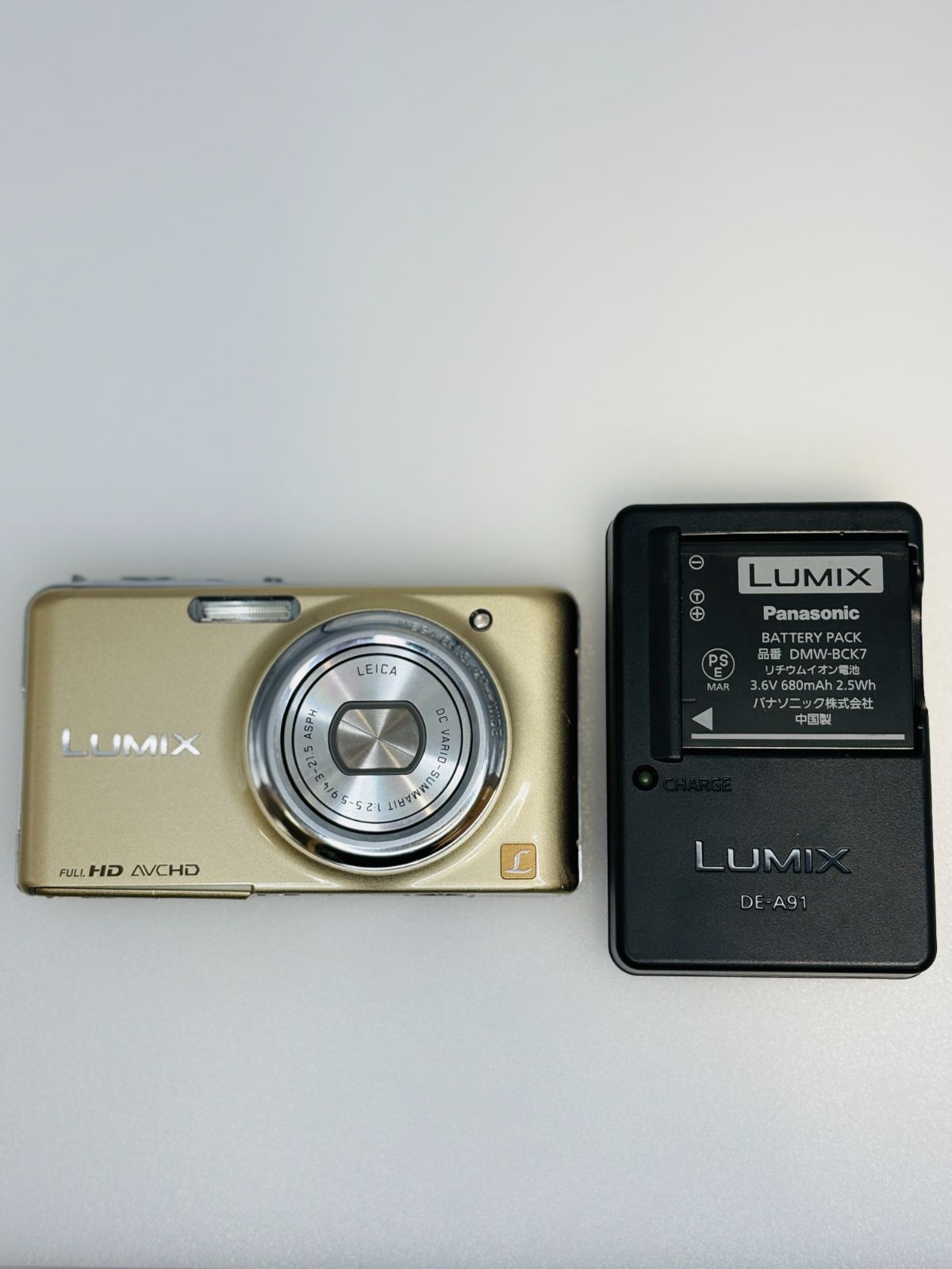 Panasonic LUMIX FX77 コンパクトデジタルカメラ Amazon | パナソニック デジタルカメラ LUMIX FX77 レオパード