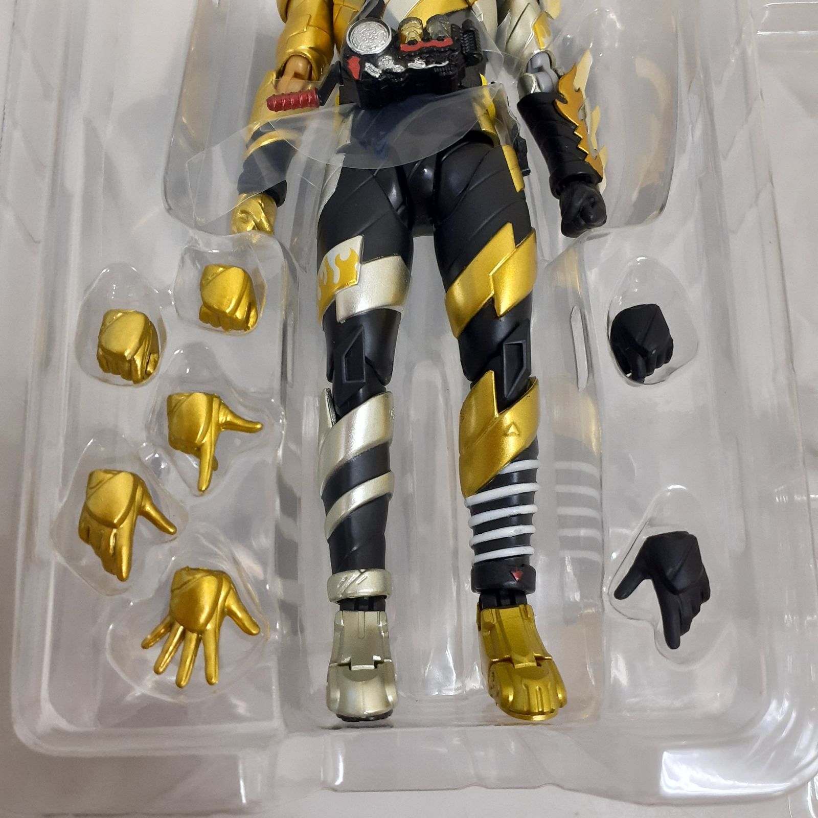 仮面ライダービルドトライアルフォームラビットドラゴン　新品未開封 S.H.Figuarts 【抽選販売】仮面ライダービルド トライアル