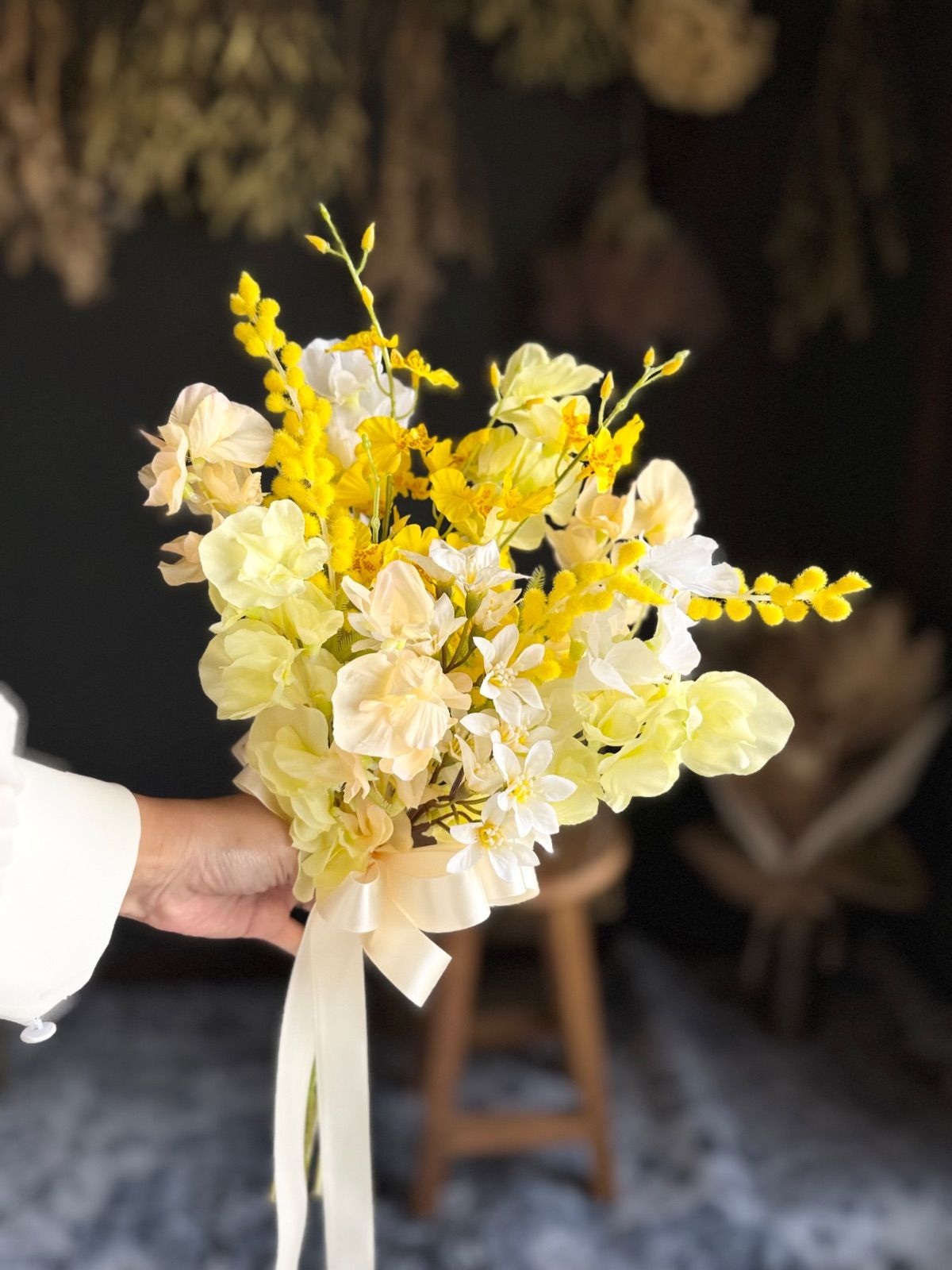 ミモザ×スイートピークラッチブーケ☆ブートニア