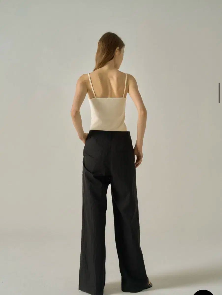 XS Black
