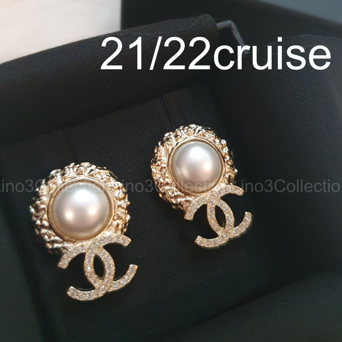 【限定１品】シャネル 22Cruise 新作 ピアス CHANEL♡ギフトにも♡