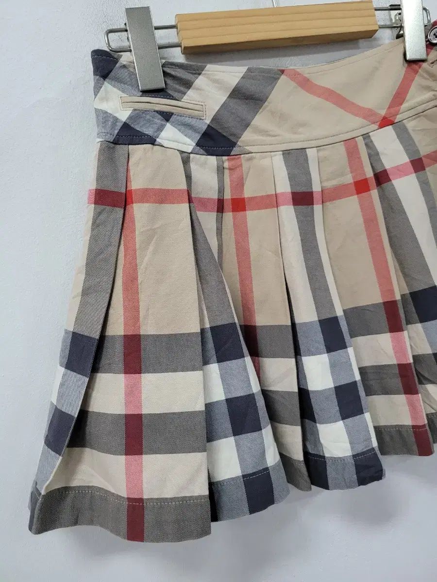 20 % 割引) BURBERRY(バーバリー ) ミニ スカート - メルカリ