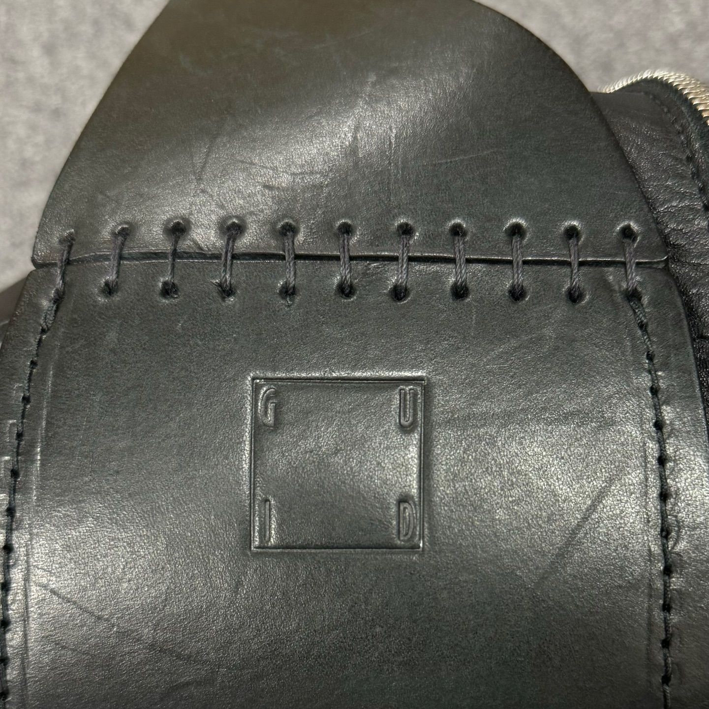 GUIDI 2WAYレザーバッグ ハンドバッグ バックパック リュック グイディ 