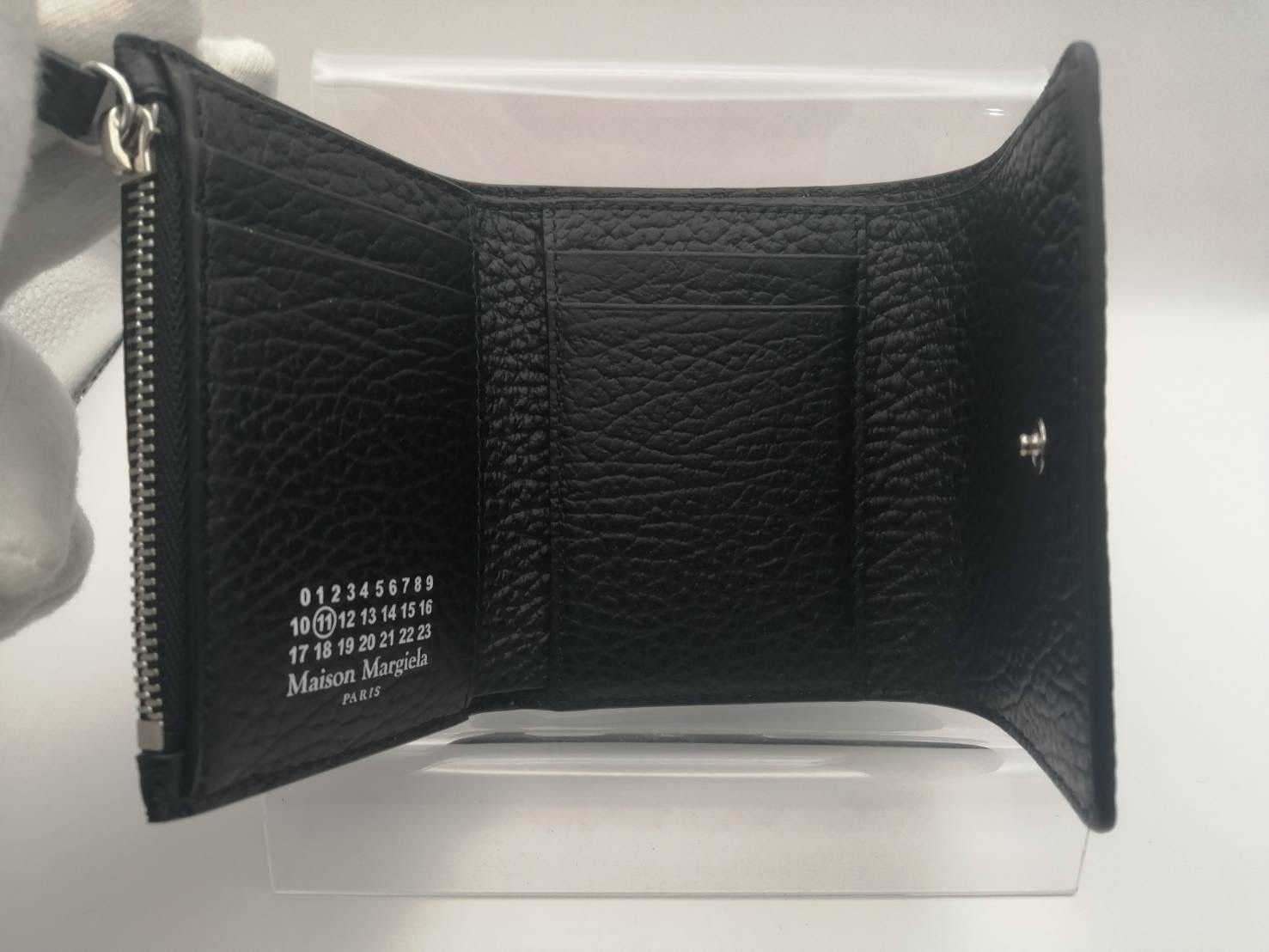 新品・未使用品】Maison Margiela メゾン マルジェラ 三つ折財布