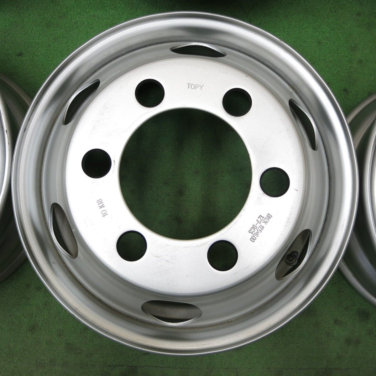 【セール，定番】 本州送料無料！　エルフアトラス コンドル タイタン TOPY TK 16×5.5J 116.5-8TC 5穴　両面再塗装 1本　