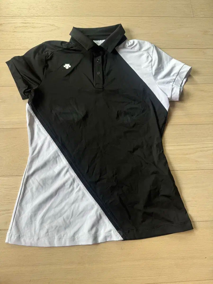 DESCENTE レディース ゴルフシャツ ブラック レディースゴルフウェア・アクセサリー | デサントゴルフ公式