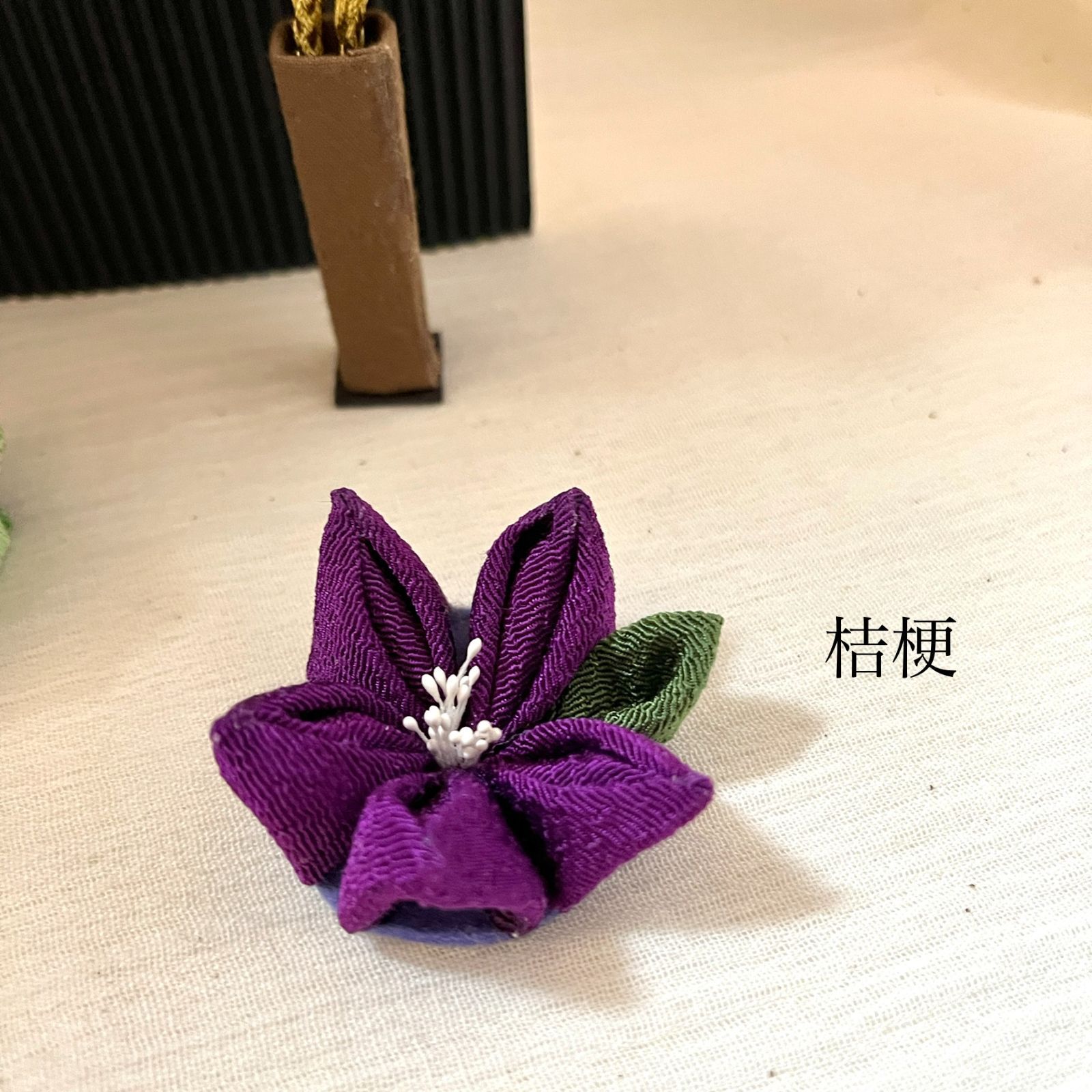 つまみ細工 たのしい つまみ細工 第77号 | デアゴスティーニ公式