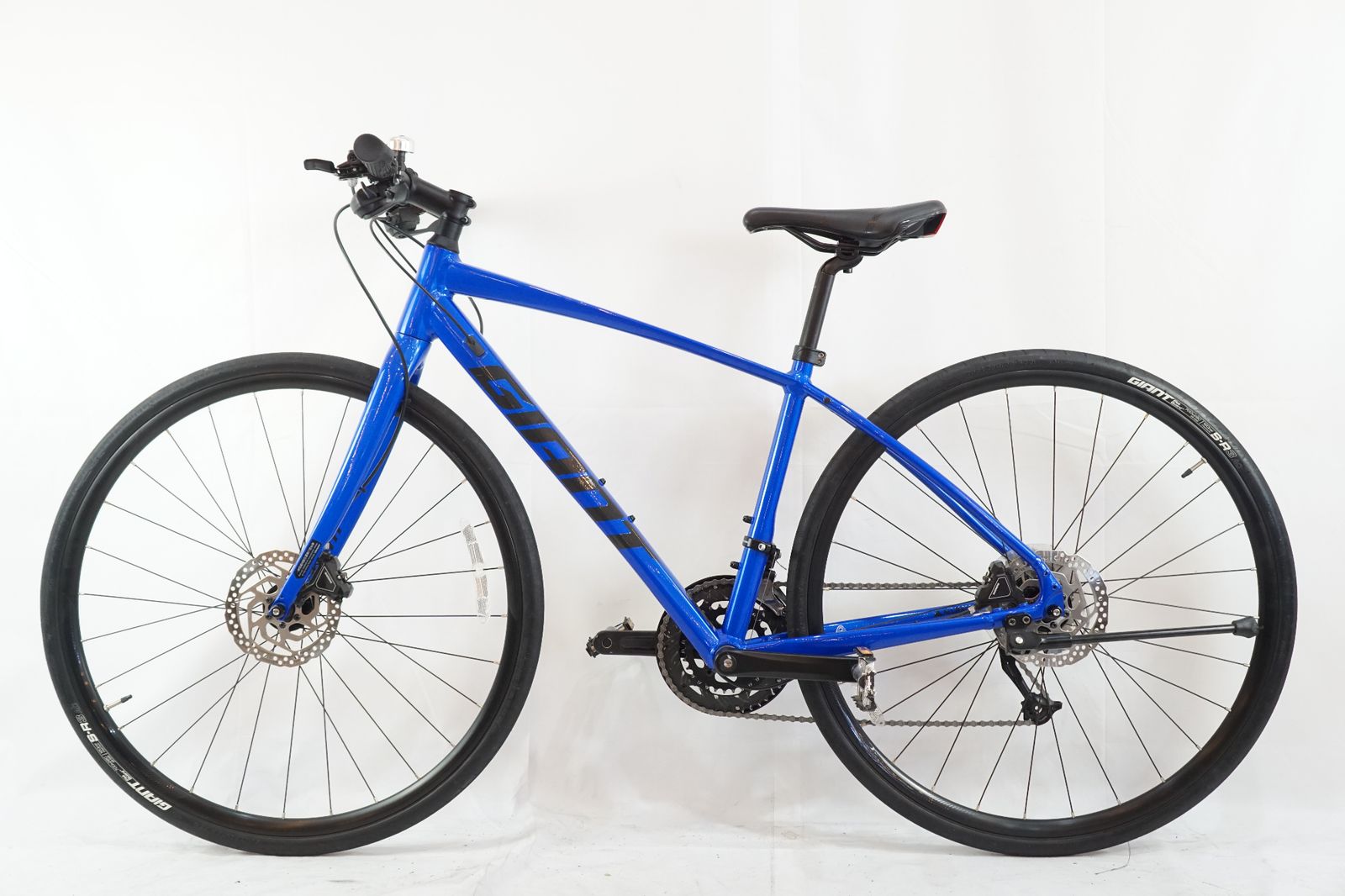 GIANT 「ジャイアント」 ESCAPE RX2 DISC 2022年モデル クロスバイク