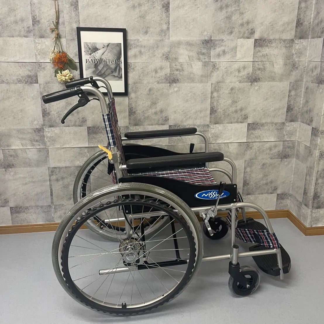 NEO-1 NISSIN 日進医療機器 自走式 車椅子 中古 介護用品 ノーパンク  