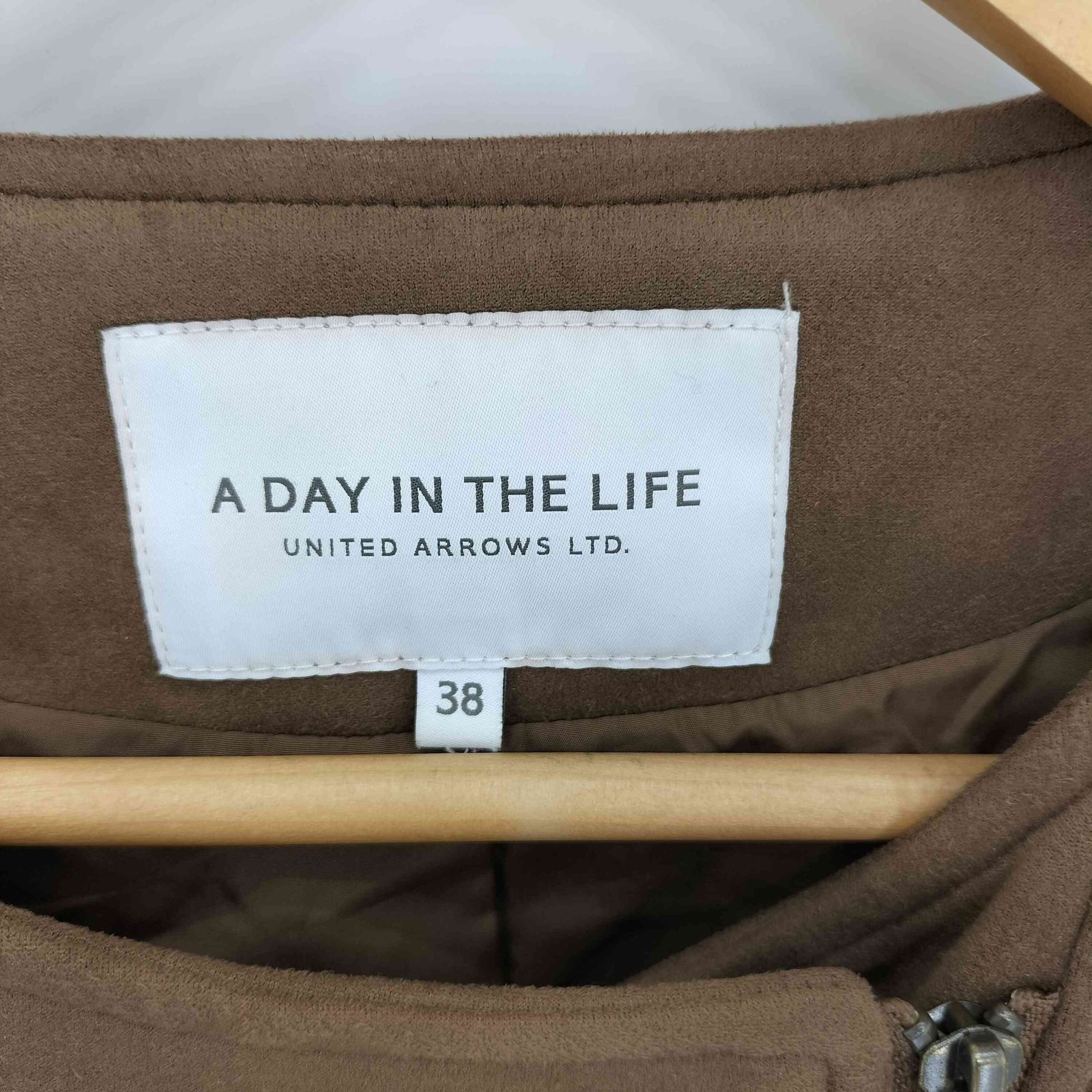 ［ほぼ新品］A day in the life ノーカラーシングルライダース wbee9033177_dsc1.jpg