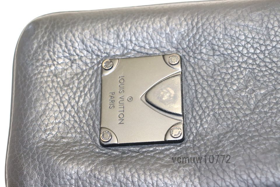 LOUIS VUITTON - ルイヴィトン LOUIS VUITTON ヴェルティカル