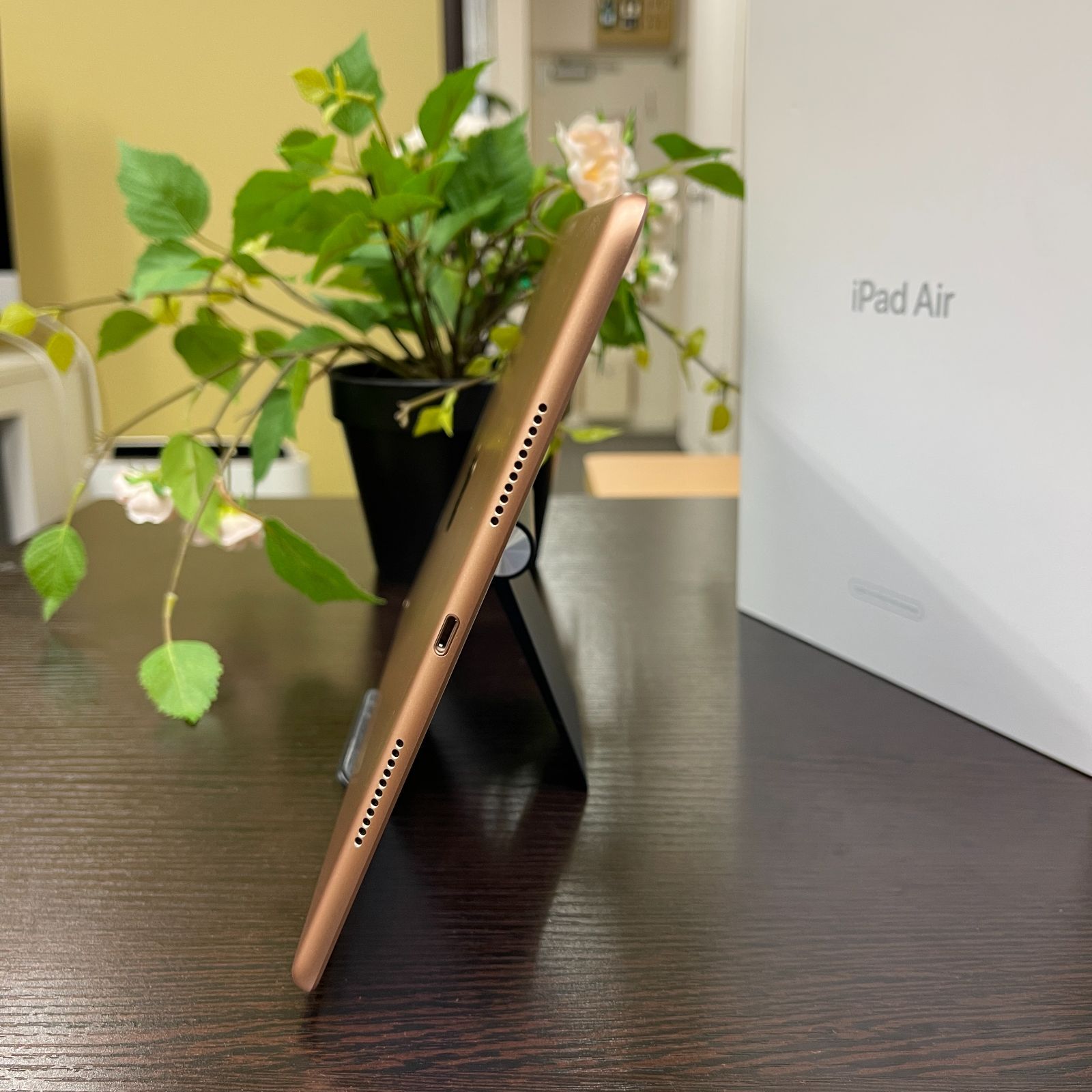 iPad Air 3 セルラーモデル ゴールド64GB iPad Air 3 64GB ローズ