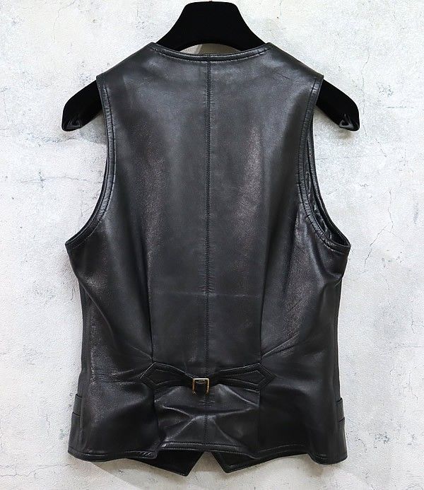 【広尾店】シャネル CHANEL ココマーク レザーベスト 黒 【13942】 広尾店】シャネル CHANEL ココマーク レザーベスト 黒 【13942
