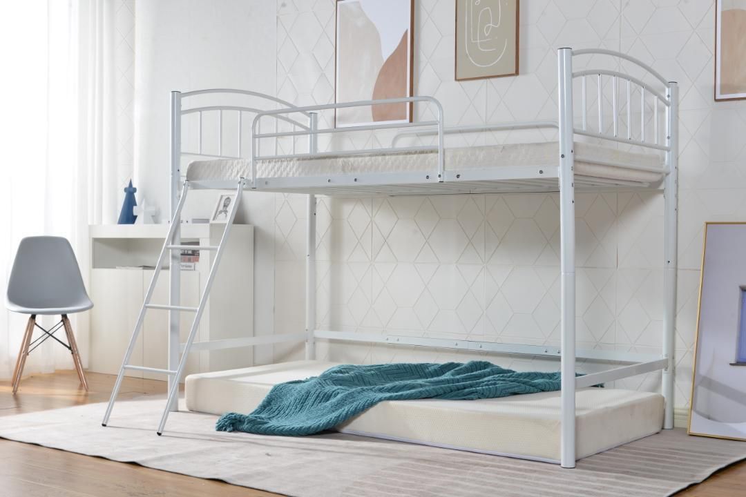 新品】ホワイト ロフトベッド シングル パイプベッド yew4 - メルカリ