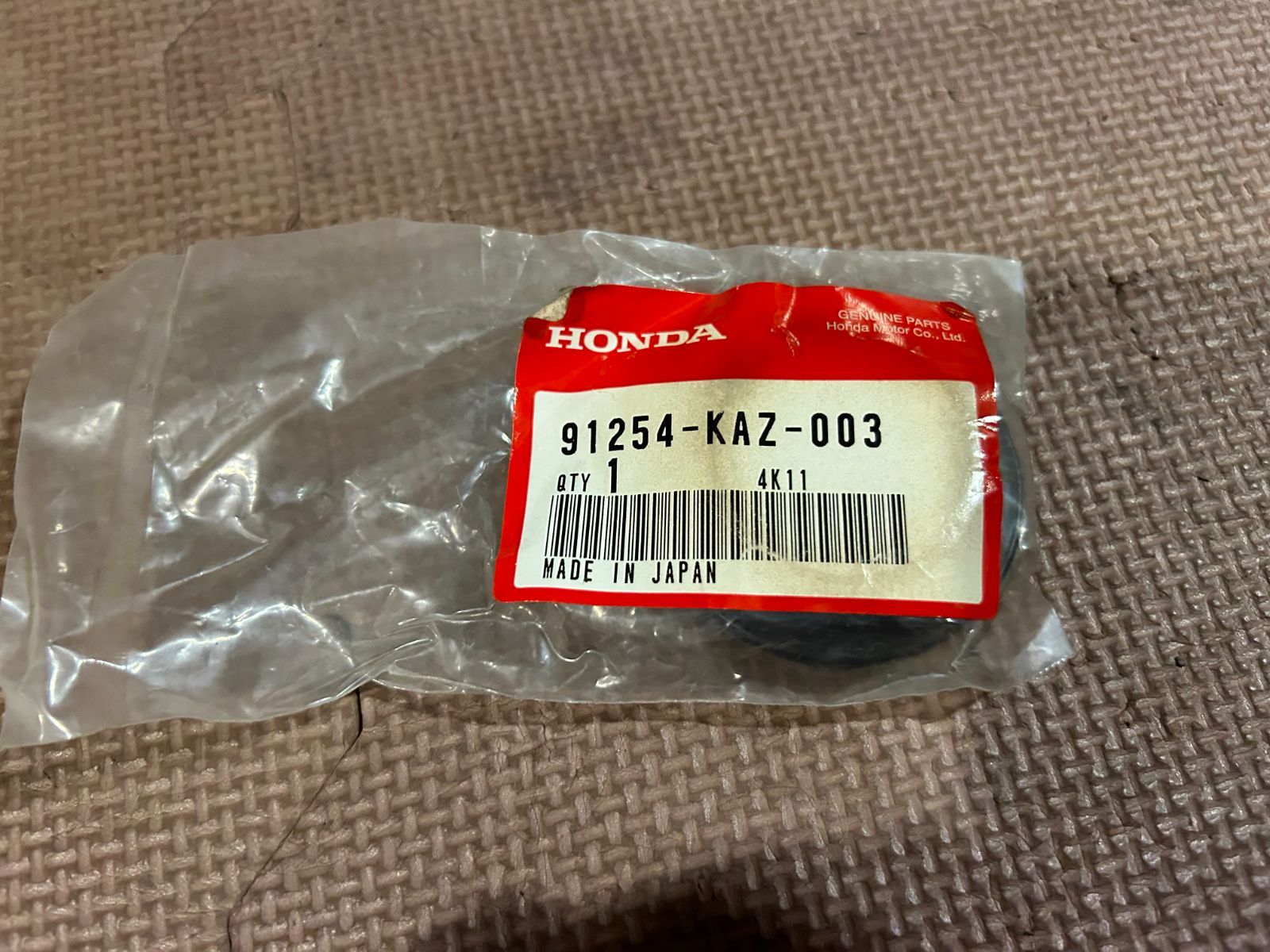 ホンダ純正 フロントフォークダストシール 91254-KAZ-003 純正