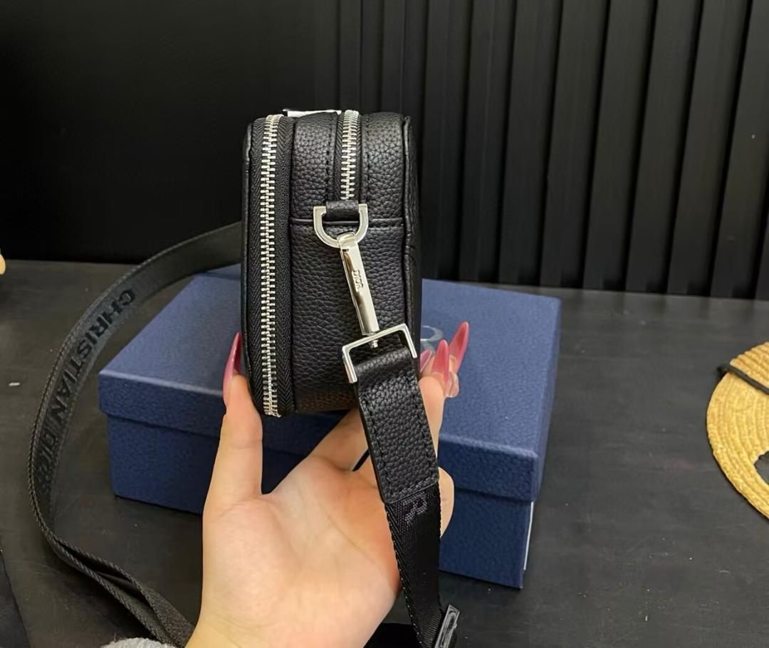 DIOR デイオール ショルダーバッグ 即購入不可-WTO輸入2 - メルカリ