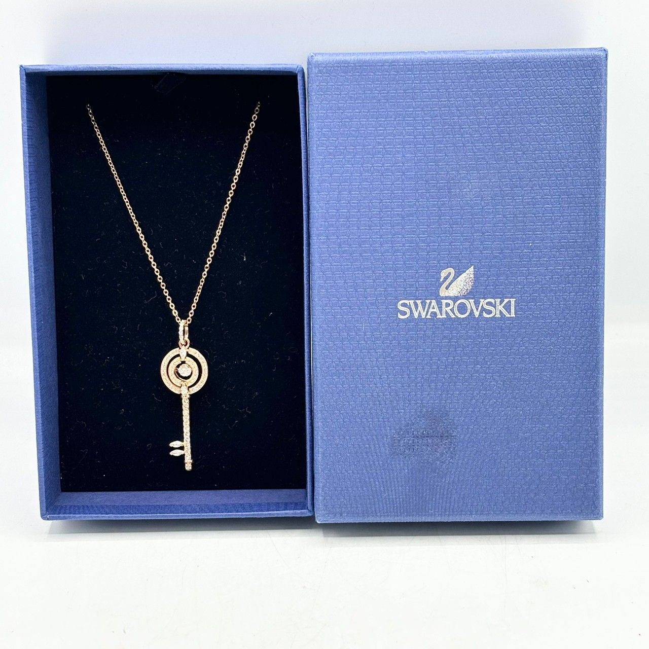 SWAROVSKI スワロフスキー スパークリングダンス キー ペンダント 