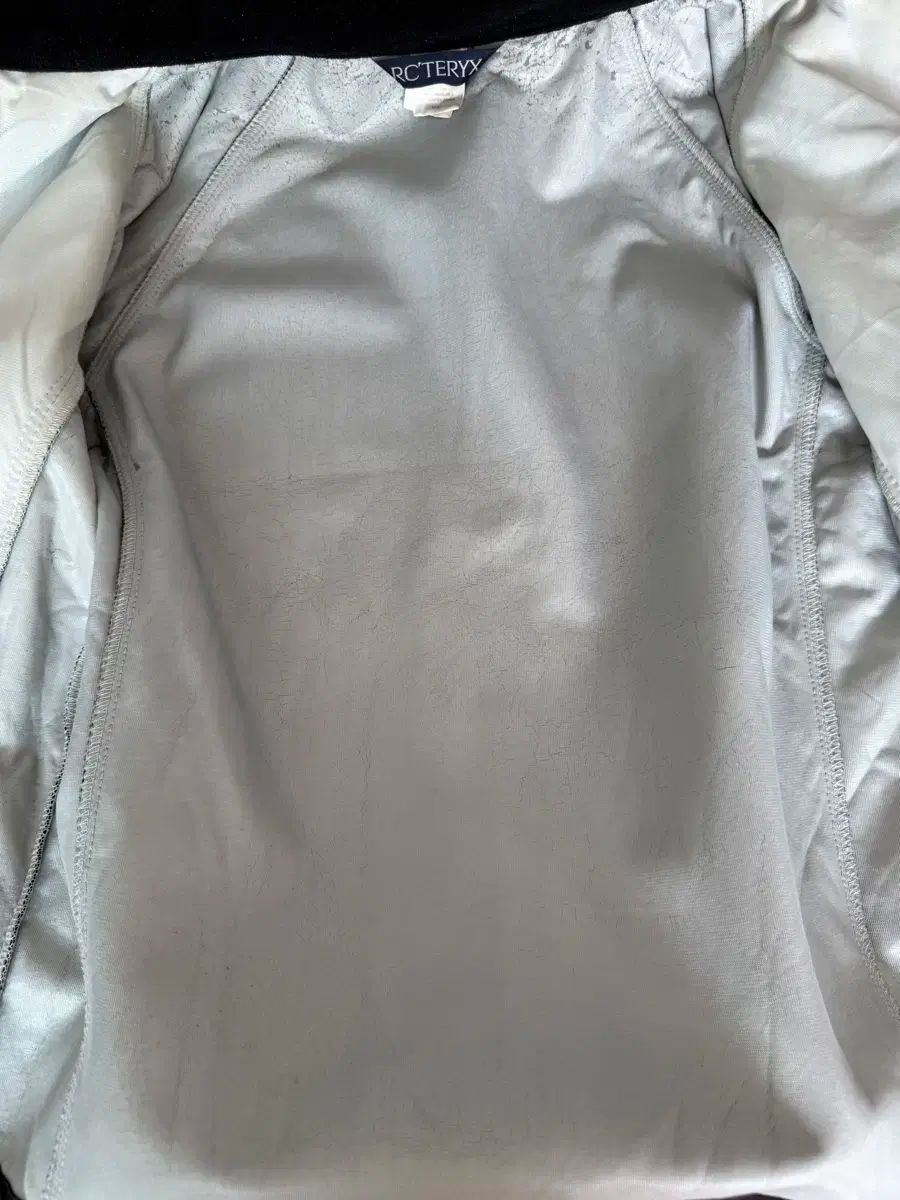 ARCTERYX アウトドア