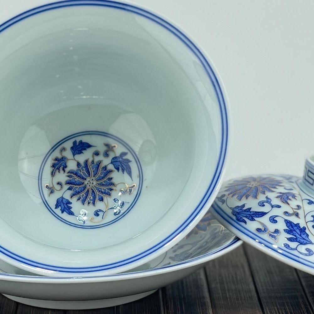 中国茶器 景徳鎮 締め金糸青花磁蓋碗 茶碗 煎茶器 新品未使用 中国茶器 景徳鎮 締め金糸青花磁蓋碗 茶碗 煎茶器 新品未使用