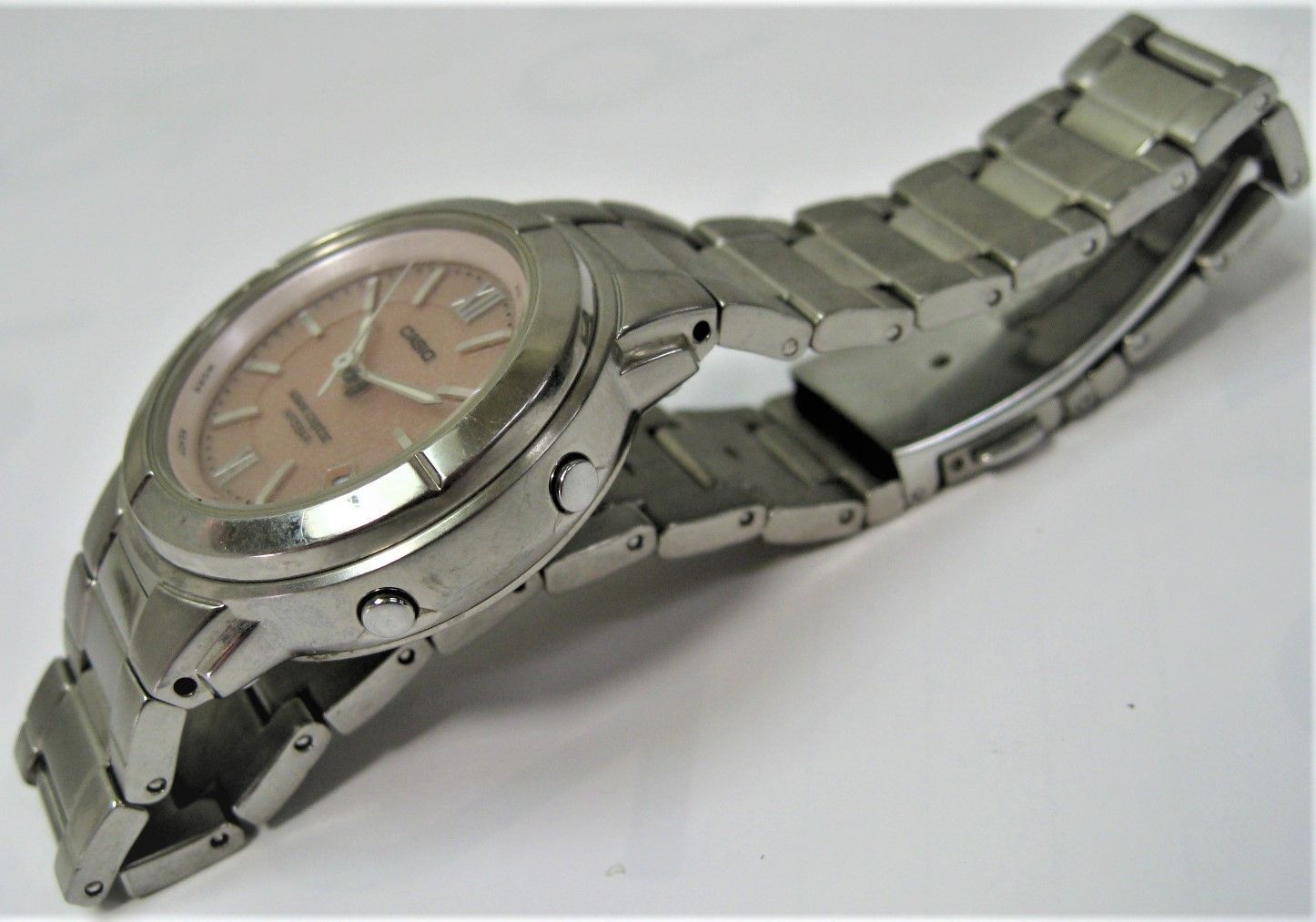 レディース カシオCASIOウェーブセプター 電波ソーラ LWQ-130 チタン レディース カシオCASIOウェーブセプター 電波ソーラ LWQ-130