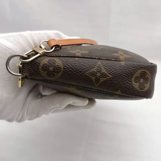 シリアル AR0999 LOUIS VUITTON ルイヴィトン アクセソワール