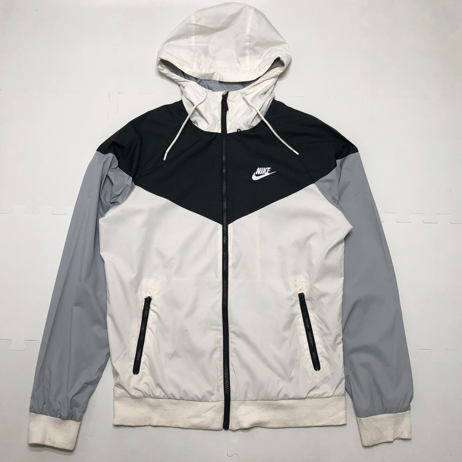 NIKE ナイキ ウィンドブレーカー ナイロンジャケット フード付 VIETNAM 