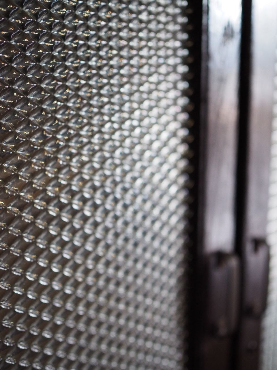 レトロガラスのアンティークキャビネット 昭和前期 古録展 品番S10811 MARWIL-DEMENAGEMENTS_CH