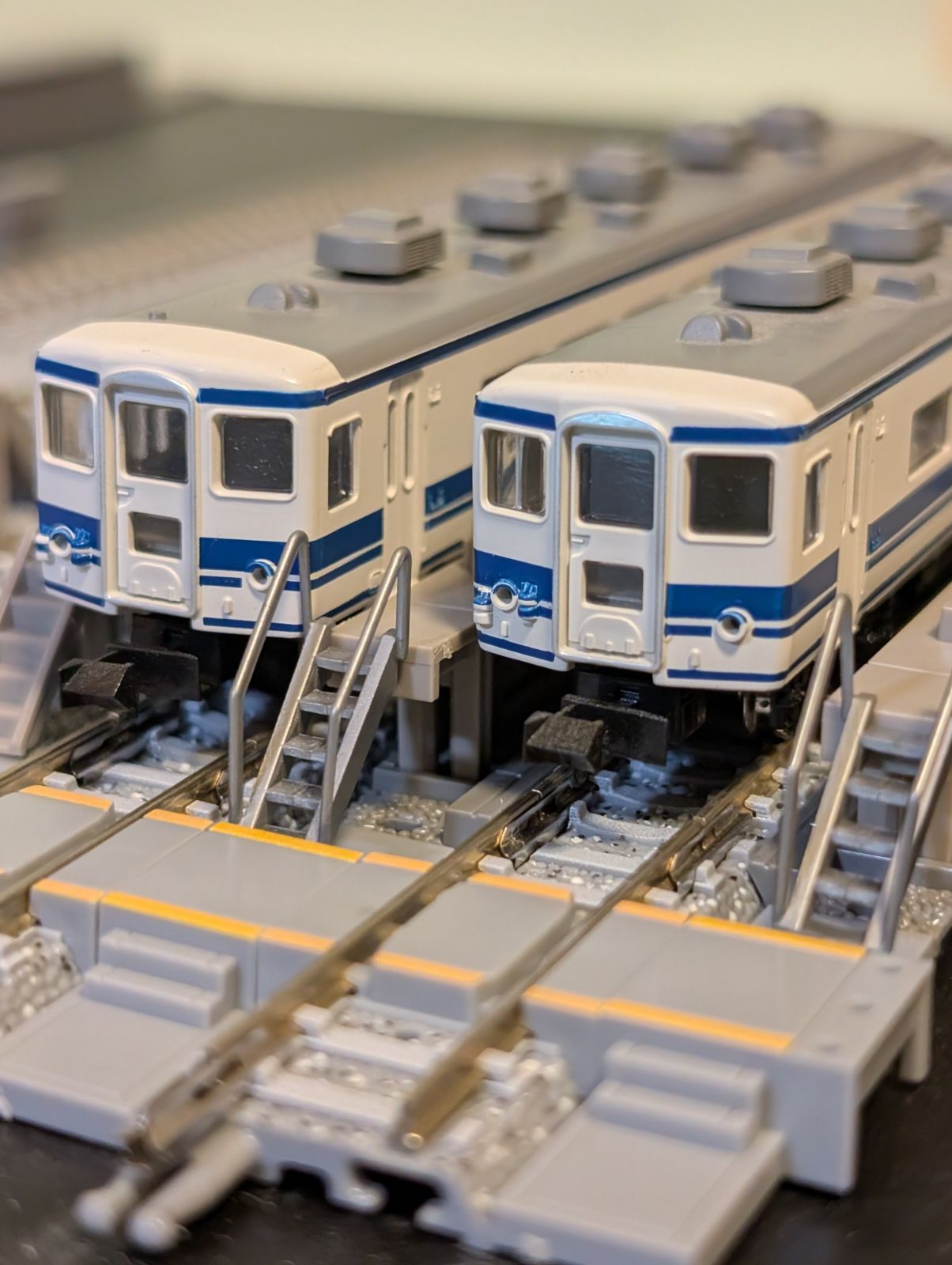 TOMIX 92056 JR14 700系（座席車）ユーロライナーカラー RWM]92056 JR14-700系(座席車)ユーロライナーカラー 4両セット(動力