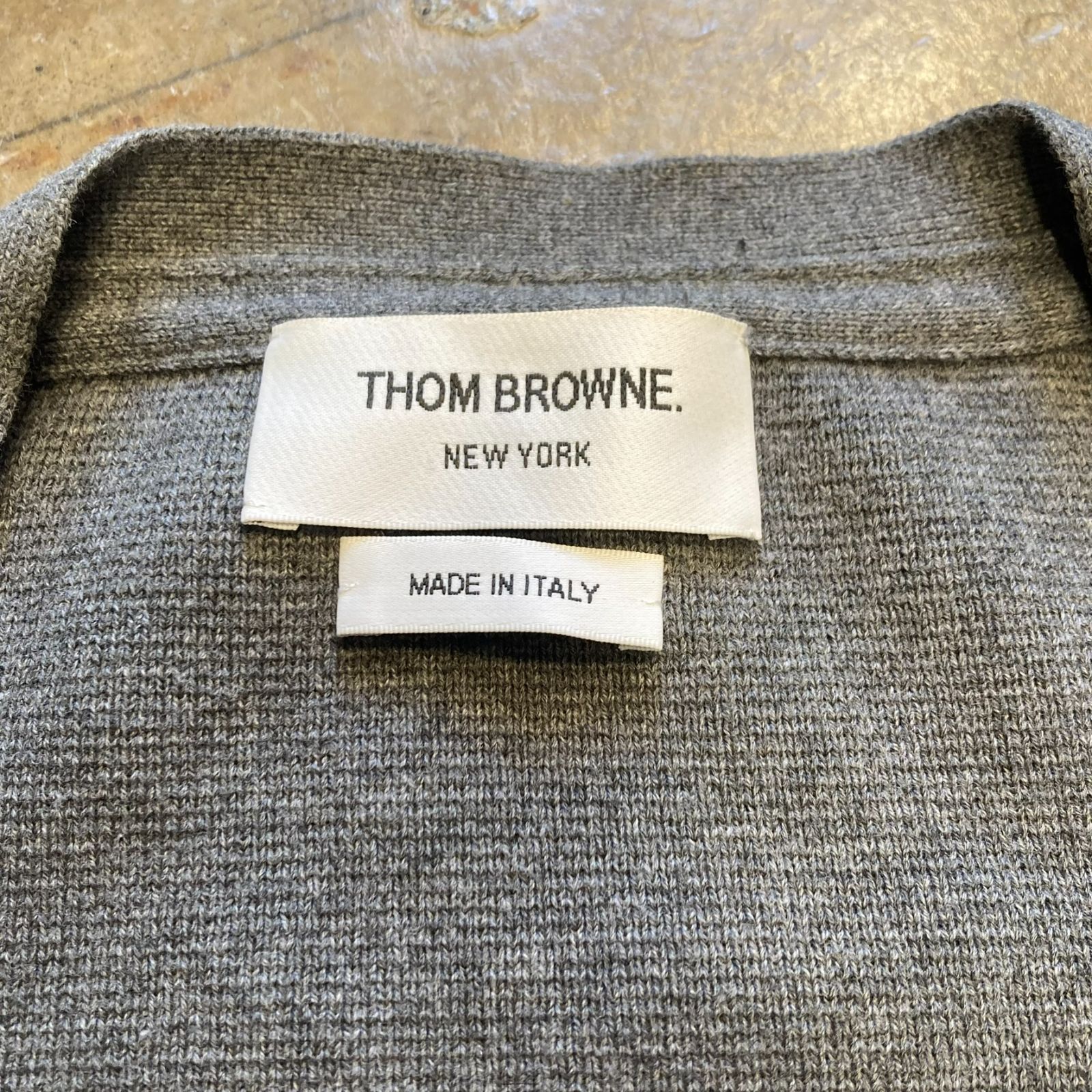 THOM BROWNE グレー サイズ 0 新品未使用 THOM BROWNE (トムブラウン) 4bar コットンニット カーディガン