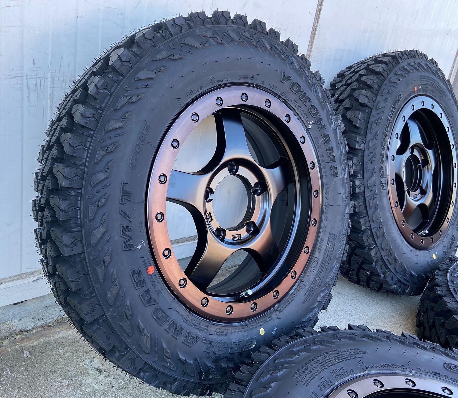 【美品】ジオランダーM/T ジムニー jb64 タイヤホイール4本セット GEOLANDAR ジムニー JB64 JB23 JA11 新品 16インチ タイヤ