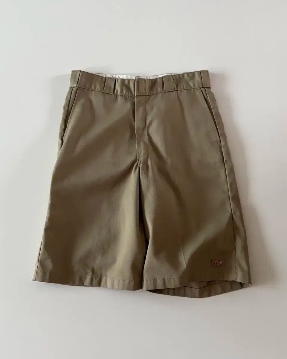 ワーク ショートパンツ