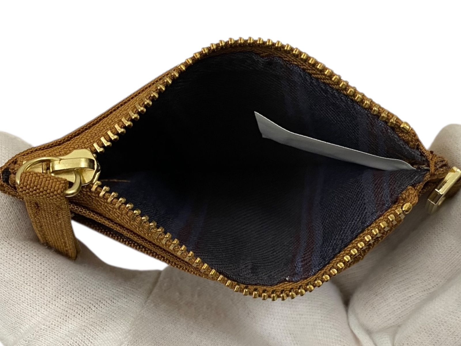 DUCK ZIPPERED