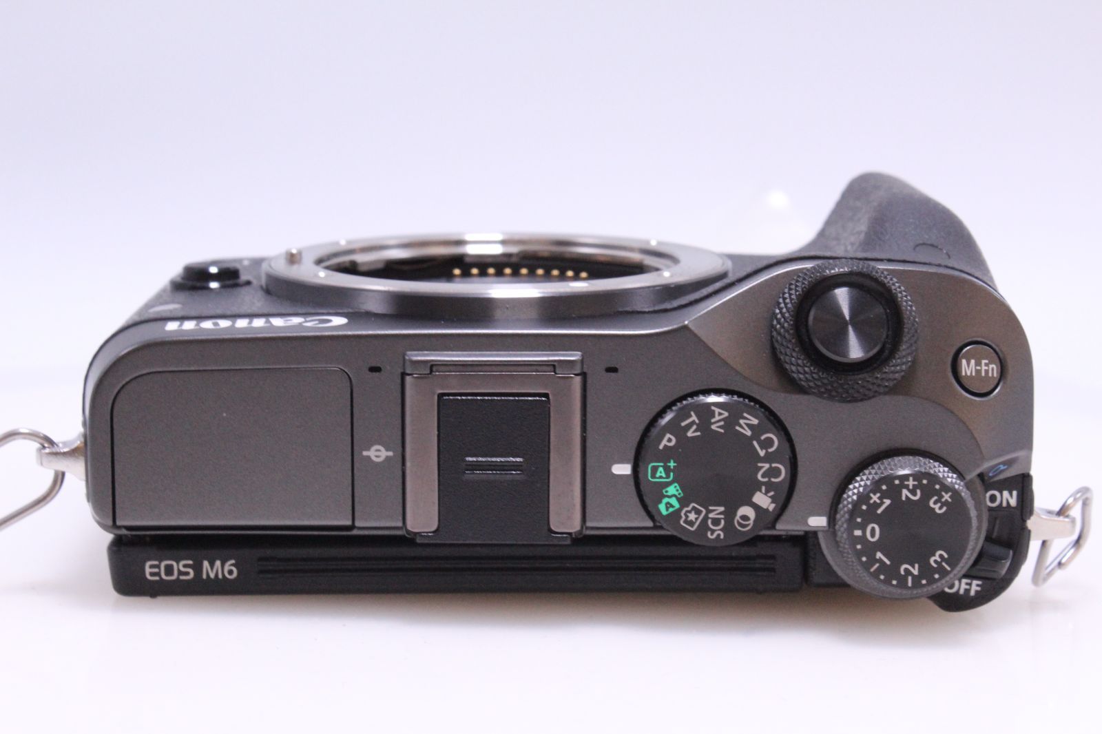 Canon ミラーレス一眼カメラ EOS M10 ボディ CANON EOS M10 ミラーレス一眼ボディ（ブラック）