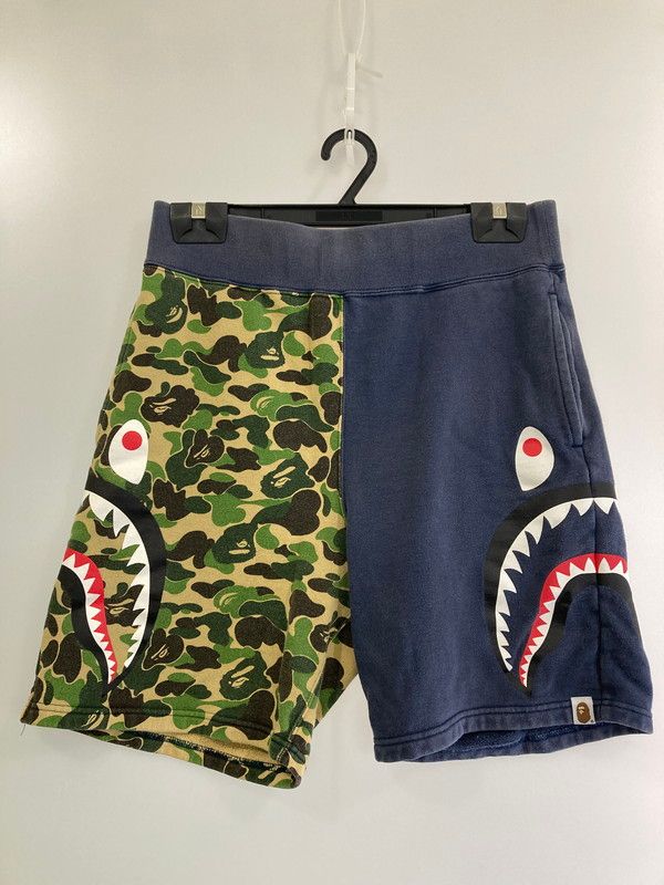A BATHING APE アベイシングエイプ CAMO SIDE SHARK SWEAT SHORTS 001SPJ301016M カモ サイド シャーク スウェット ショーツ 半ズボン ハーフパンツ ボトムス 153-250508-yn-22-min