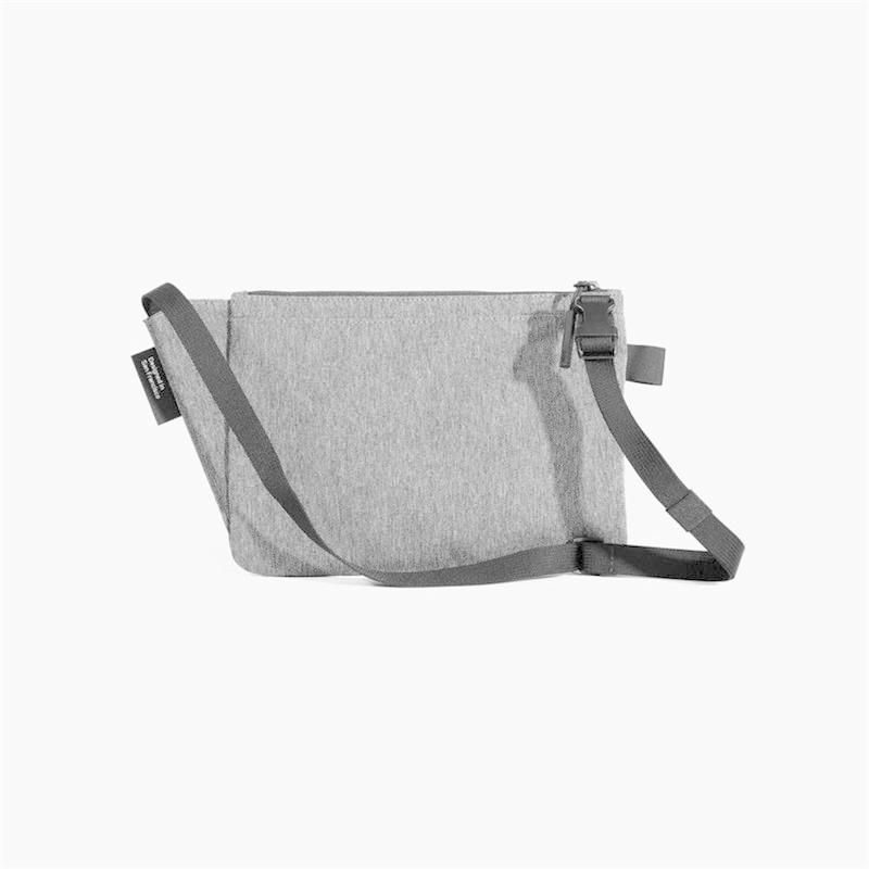 AER エアー AER Sling Pouch バッグ ボデイバッグ ショルダーバッグ ウエストポーチ 防水 コンパクト 旅行 通勤 通学 ファッション 並行輸入品