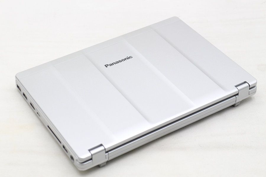 Panasonic CF-SZ6RDVVS Core i5 7300U 2.6GHz/8GB/256GB(SSD)/12.1W