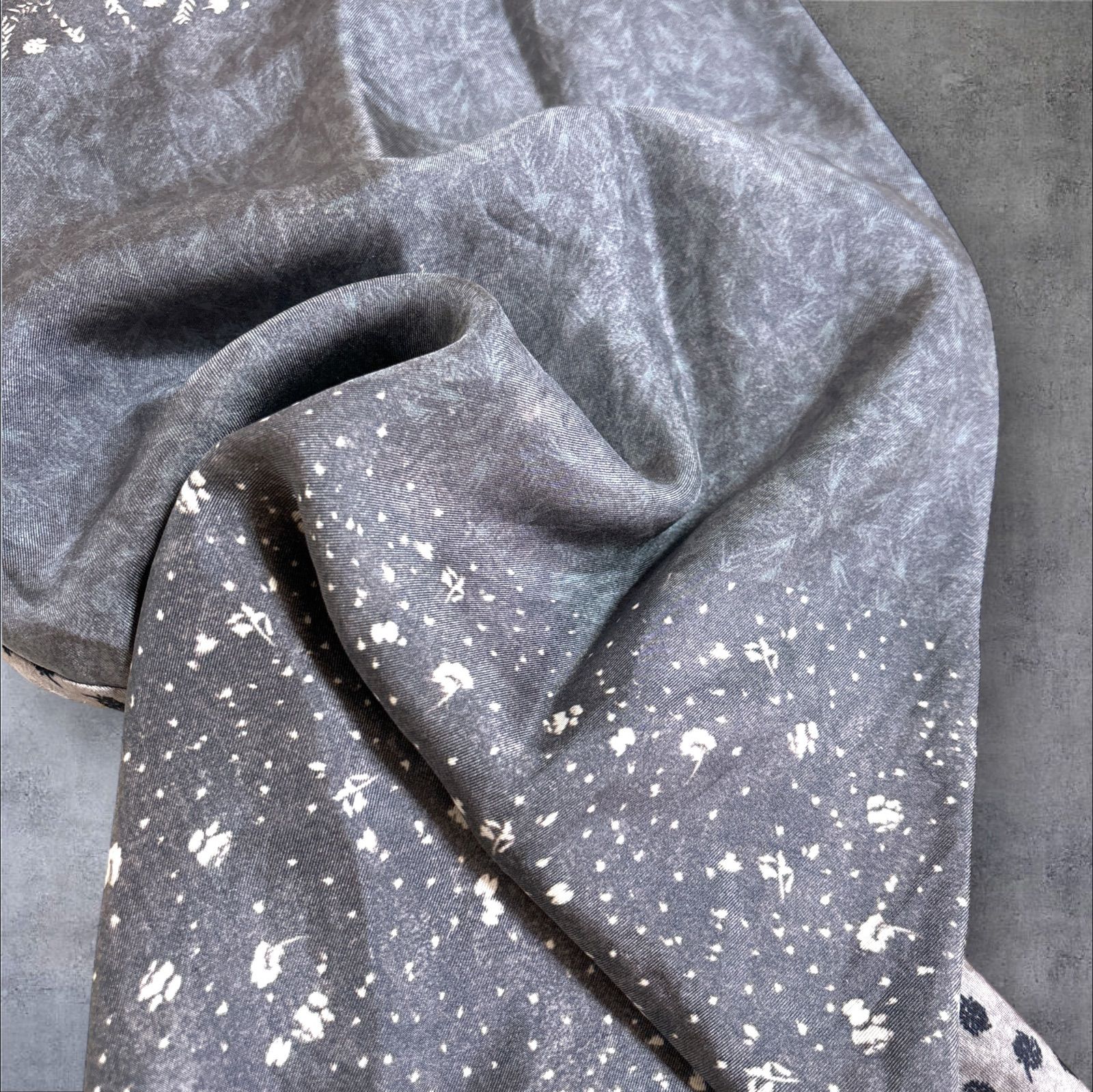 TOWAVASE トワヴァーズ Sarasa Pants Gray シルク100% ワイドパンツ 花 