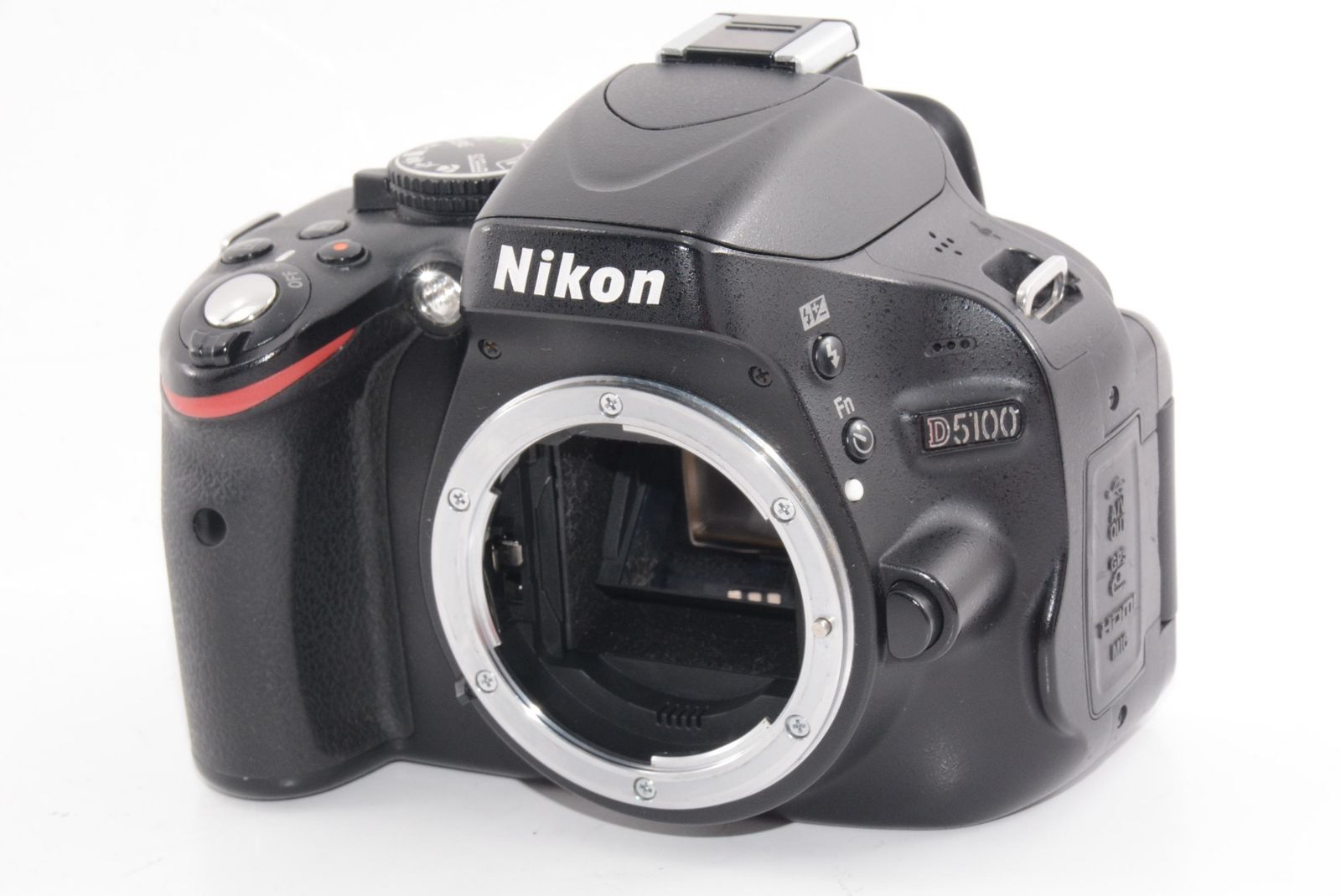 【外観特上級】Nikon デジタル一眼レフカメラ D5100 ボディ