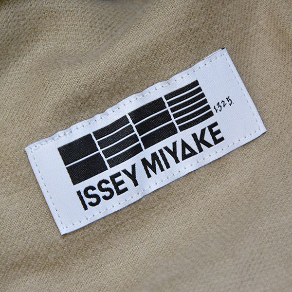 132.5 ISSEY MIYAKE ノーカラーシャツ サイズ2 - シャツ