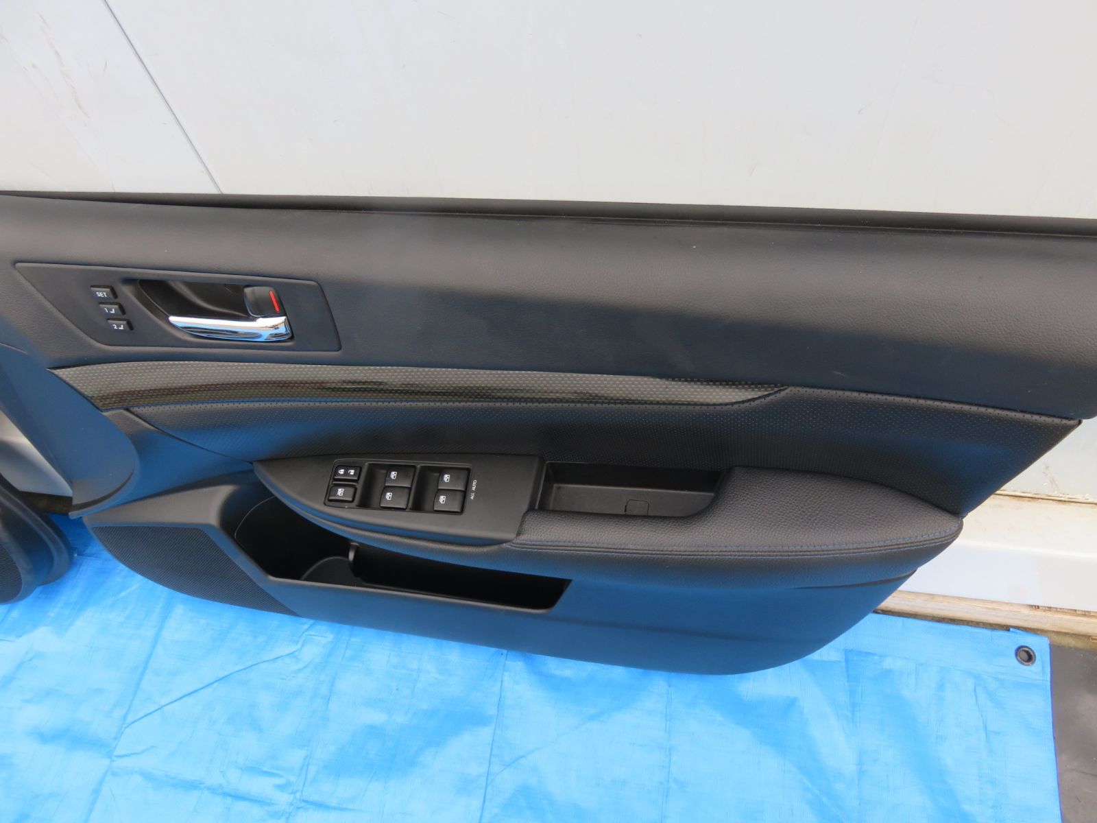 SFC2731 スバル レガシィ BM9 BMG BMM 純正 フロント リア ドアトリム 内張り パワーウインドウスイッチ 左右 前後 ４枚セット 左側 右側 リア 後