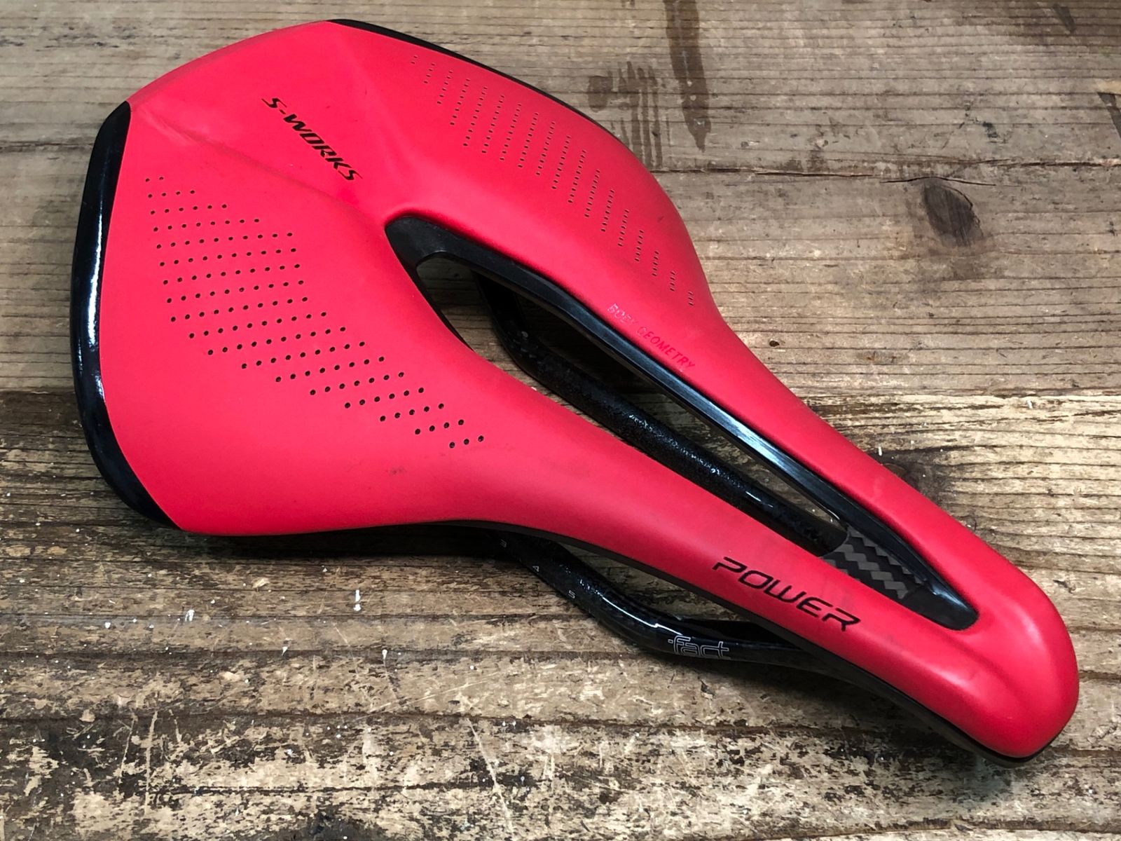 JJ129 スペシャライズド SPECIALIZED S-WORKS POWER サドル 赤 155mm カーボンレール
