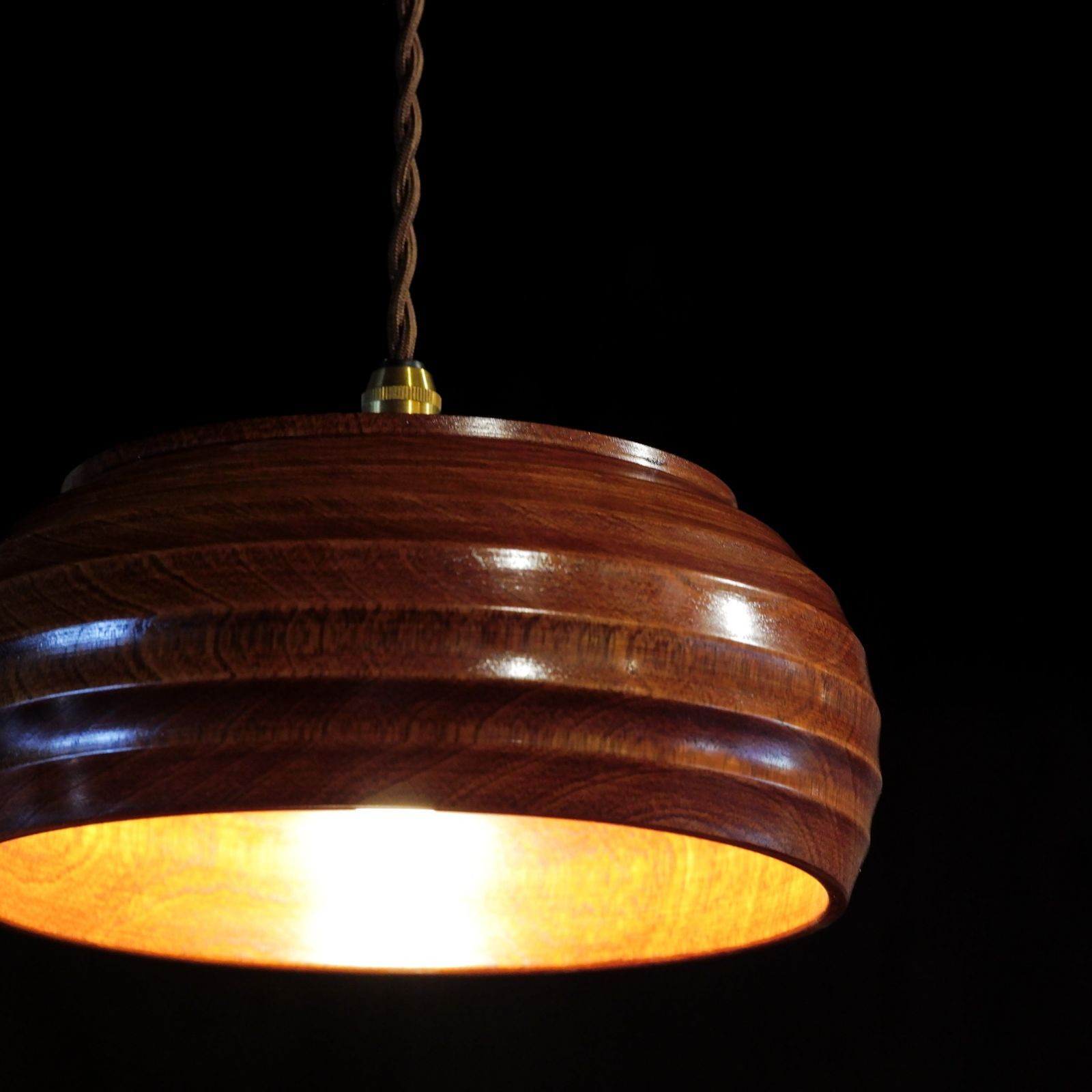 作地未詳｜木製｜菓子器｜ペンダントライト