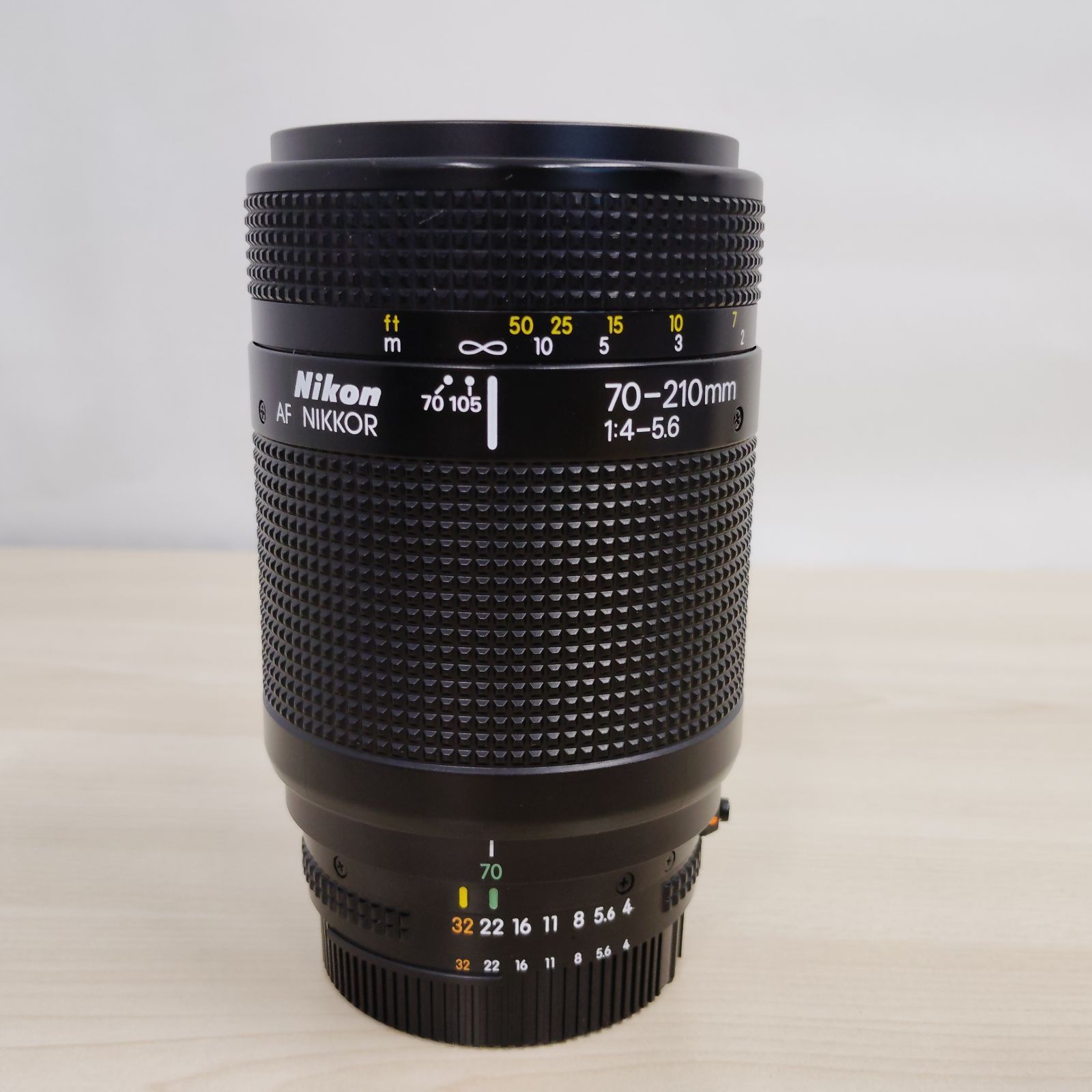 NIKKOR 70-210mm