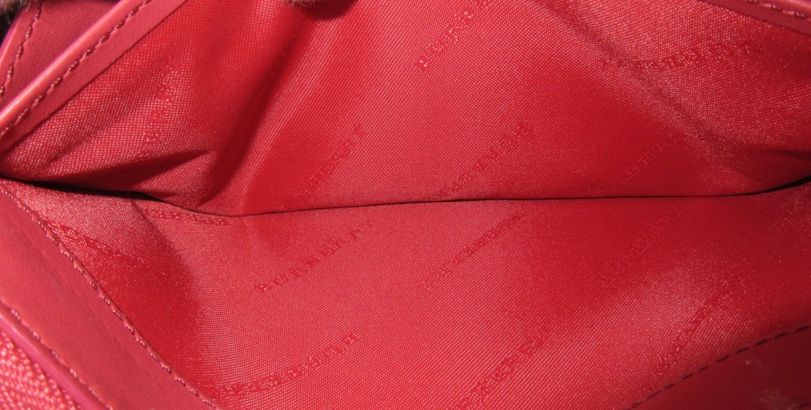 BURBERRY/バーバリー ノバチェック レザーラウンドジップ