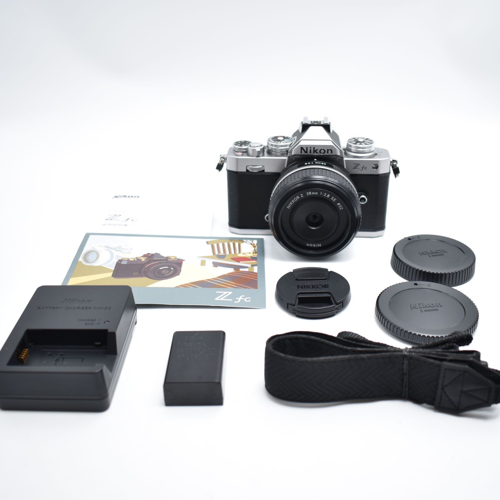B 7932 Nikon ミラーレス一眼カメラ Z fc Special Edition キット NIKKOR Z 28mm f|2.8 SE付属 ZfcLK28SE